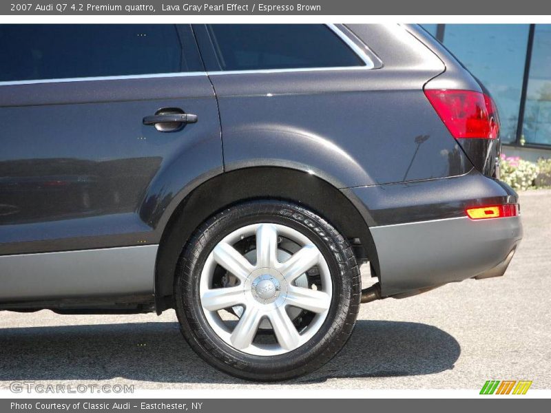 Lava Gray Pearl Effect / Espresso Brown 2007 Audi Q7 4.2 Premium quattro