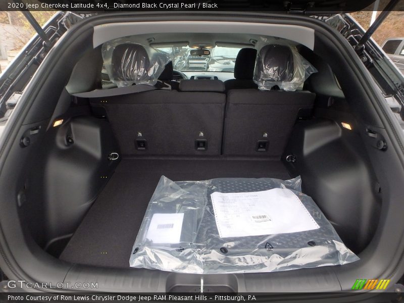 Diamond Black Crystal Pearl / Black 2020 Jeep Cherokee Latitude 4x4
