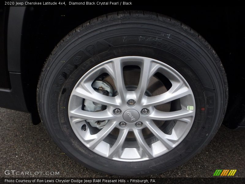 Diamond Black Crystal Pearl / Black 2020 Jeep Cherokee Latitude 4x4
