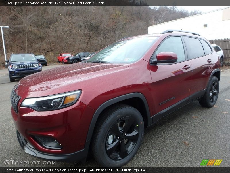 Velvet Red Pearl / Black 2020 Jeep Cherokee Altitude 4x4