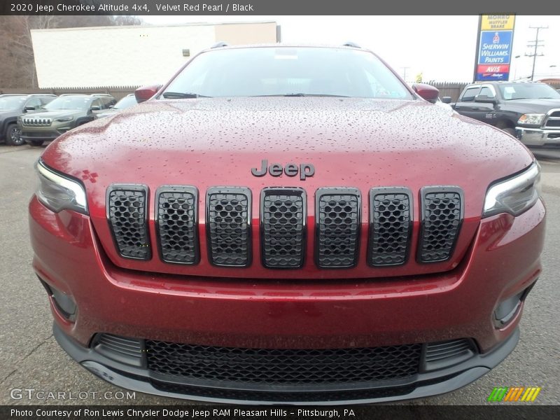 Velvet Red Pearl / Black 2020 Jeep Cherokee Altitude 4x4