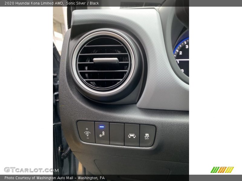 Sonic Silver / Black 2020 Hyundai Kona Limited AWD
