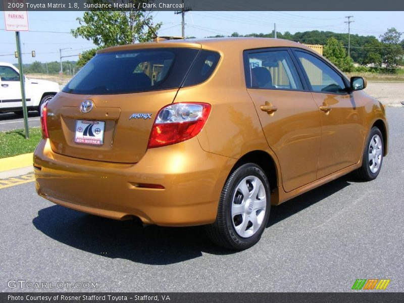 Sundance Metallic / Dark Charcoal 2009 Toyota Matrix 1.8