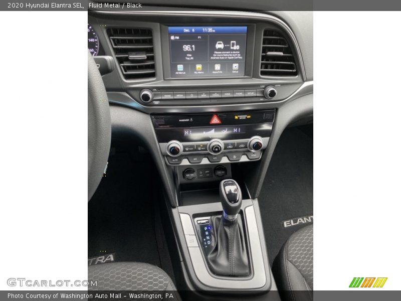 Fluid Metal / Black 2020 Hyundai Elantra SEL