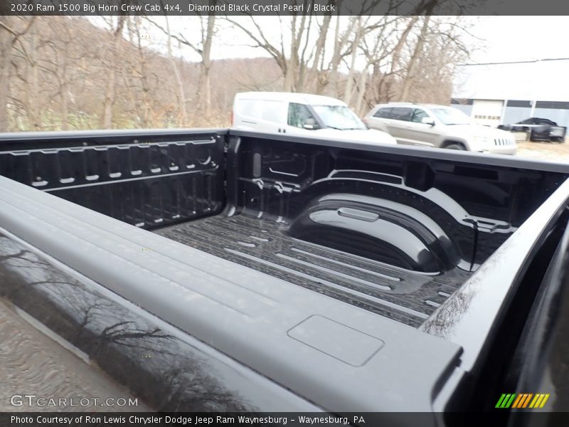 Diamond Black Crystal Pearl / Black 2020 Ram 1500 Big Horn Crew Cab 4x4