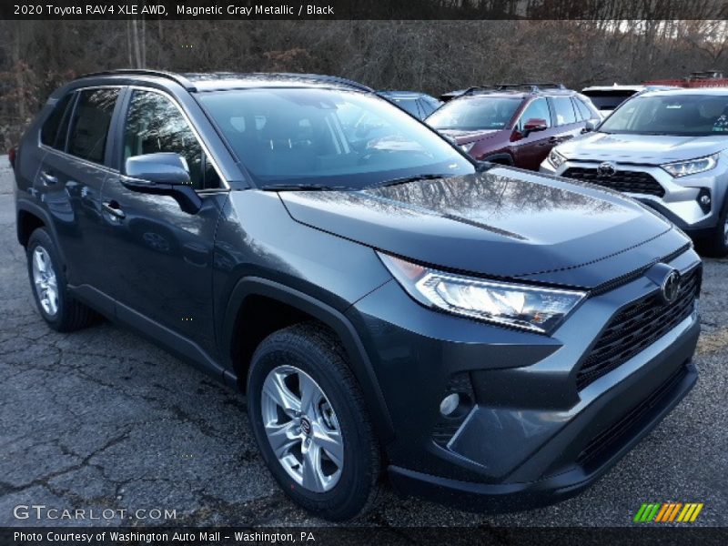 Front 3/4 View of 2020 RAV4 XLE AWD