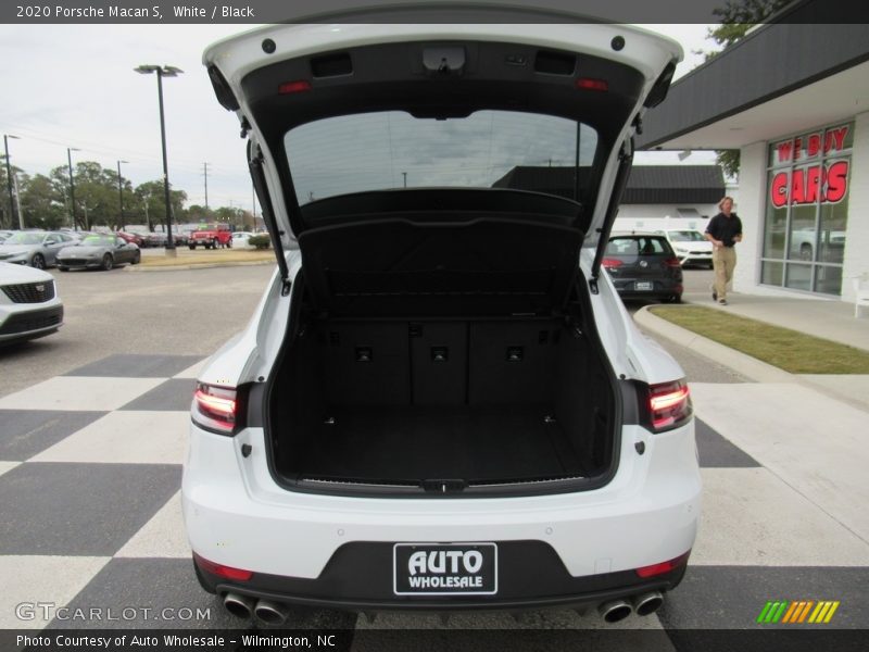 White / Black 2020 Porsche Macan S