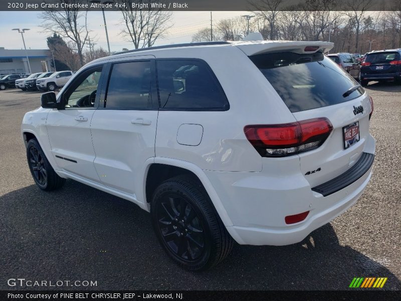 Bright White / Black 2020 Jeep Grand Cherokee Altitude 4x4