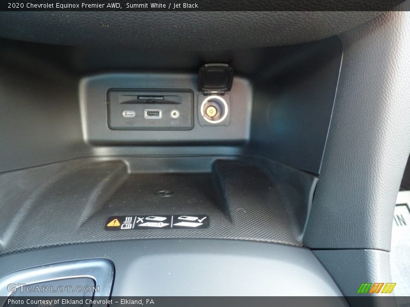 Summit White / Jet Black 2020 Chevrolet Equinox Premier AWD