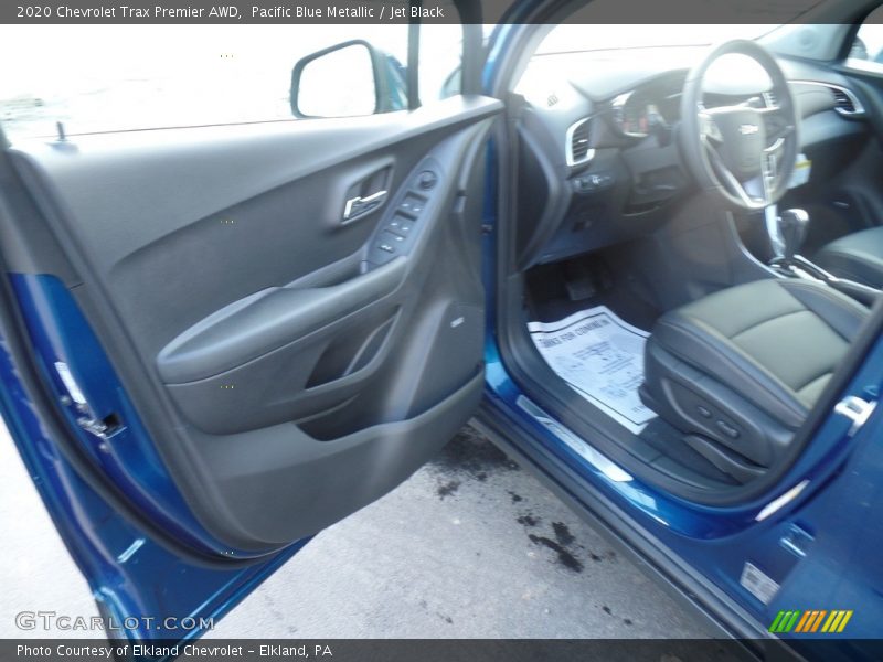 Pacific Blue Metallic / Jet Black 2020 Chevrolet Trax Premier AWD