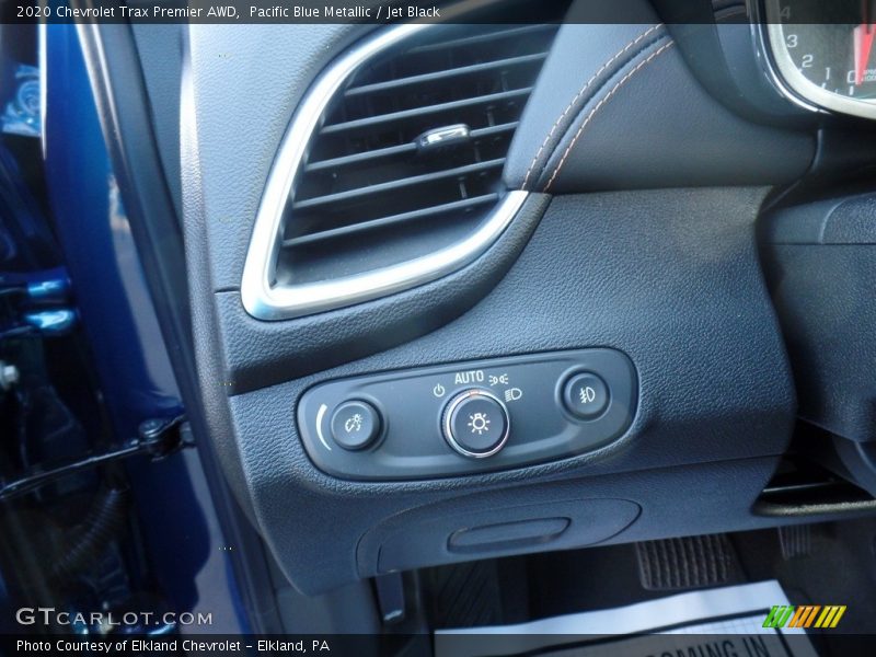 Pacific Blue Metallic / Jet Black 2020 Chevrolet Trax Premier AWD