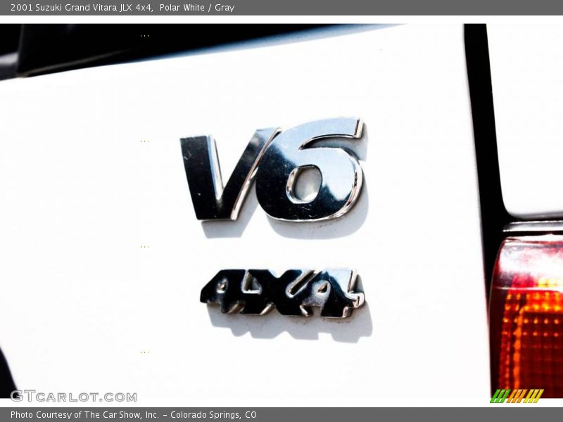 Polar White / Gray 2001 Suzuki Grand Vitara JLX 4x4