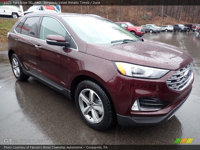 Front 3/4 View of 2020 Edge SEL AWD