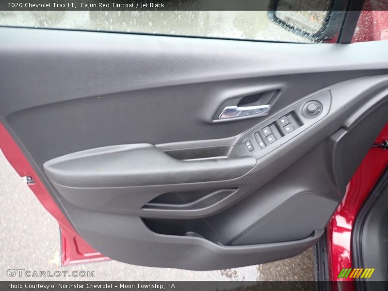Cajun Red Tintcoat / Jet Black 2020 Chevrolet Trax LT