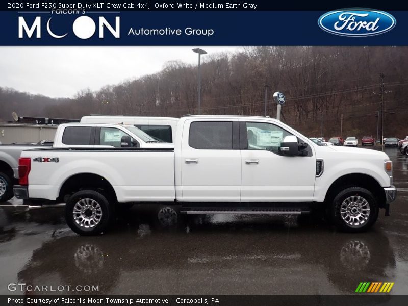 Oxford White / Medium Earth Gray 2020 Ford F250 Super Duty XLT Crew Cab 4x4