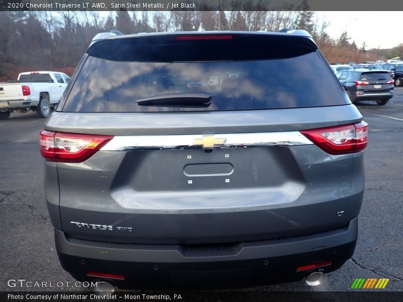 Satin Steel Metallic / Jet Black 2020 Chevrolet Traverse LT AWD