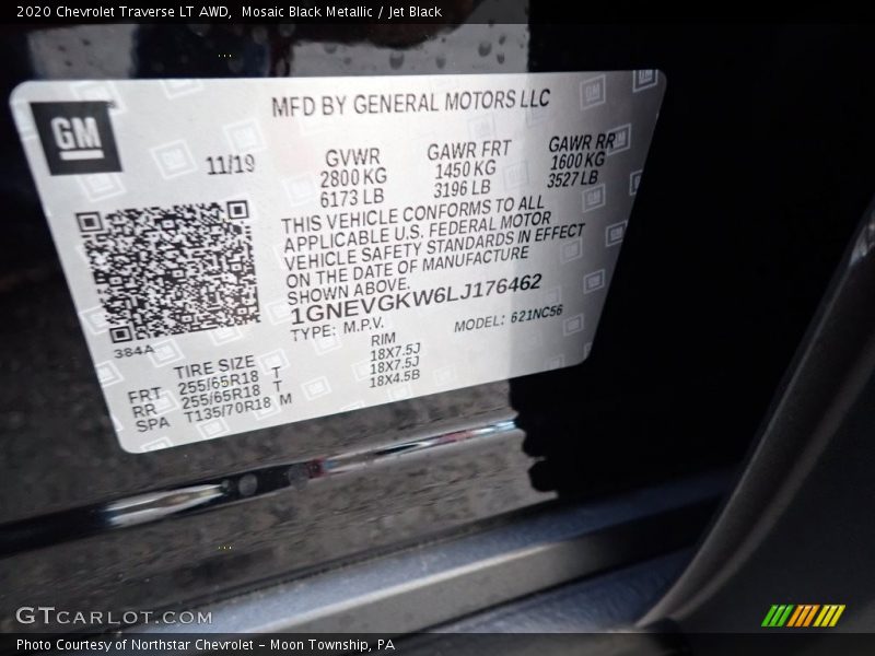 Mosaic Black Metallic / Jet Black 2020 Chevrolet Traverse LT AWD