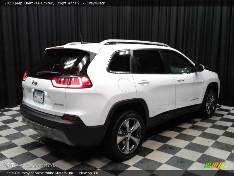 Bright White / Ski Gray/Black 2020 Jeep Cherokee Limited