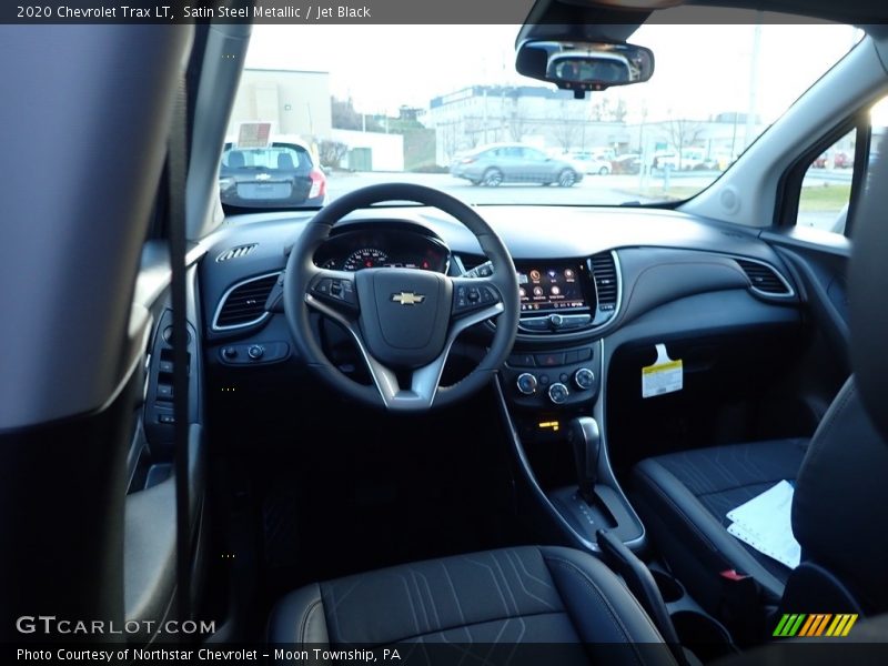 Satin Steel Metallic / Jet Black 2020 Chevrolet Trax LT