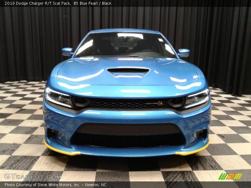 B5 Blue Pearl / Black 2019 Dodge Charger R/T Scat Pack