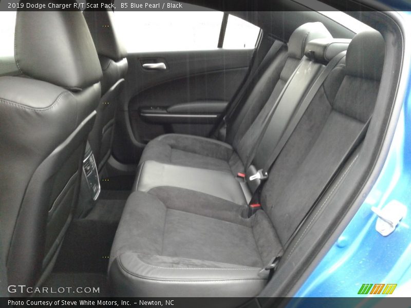 B5 Blue Pearl / Black 2019 Dodge Charger R/T Scat Pack