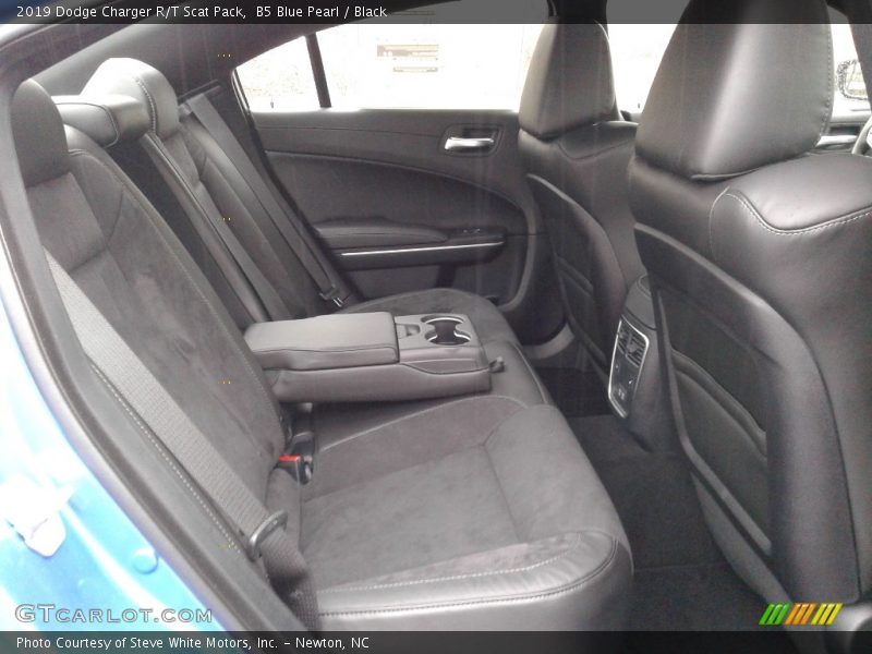 B5 Blue Pearl / Black 2019 Dodge Charger R/T Scat Pack