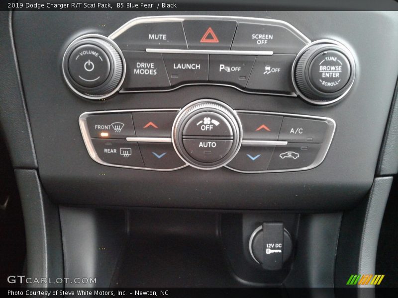 B5 Blue Pearl / Black 2019 Dodge Charger R/T Scat Pack