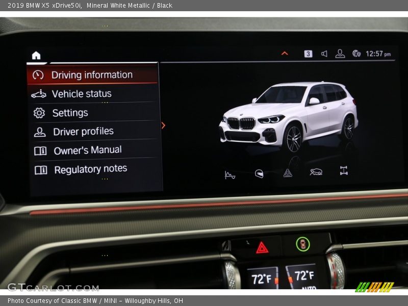 Mineral White Metallic / Black 2019 BMW X5 xDrive50i