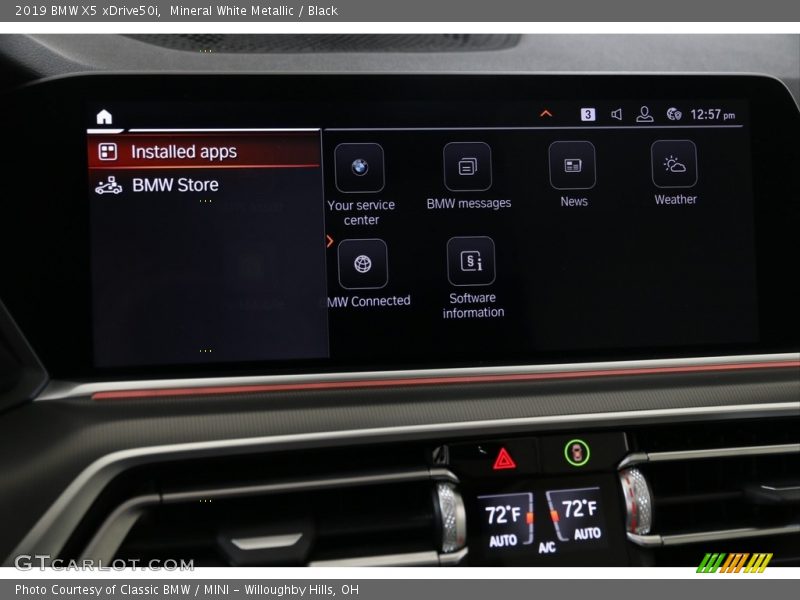 Mineral White Metallic / Black 2019 BMW X5 xDrive50i