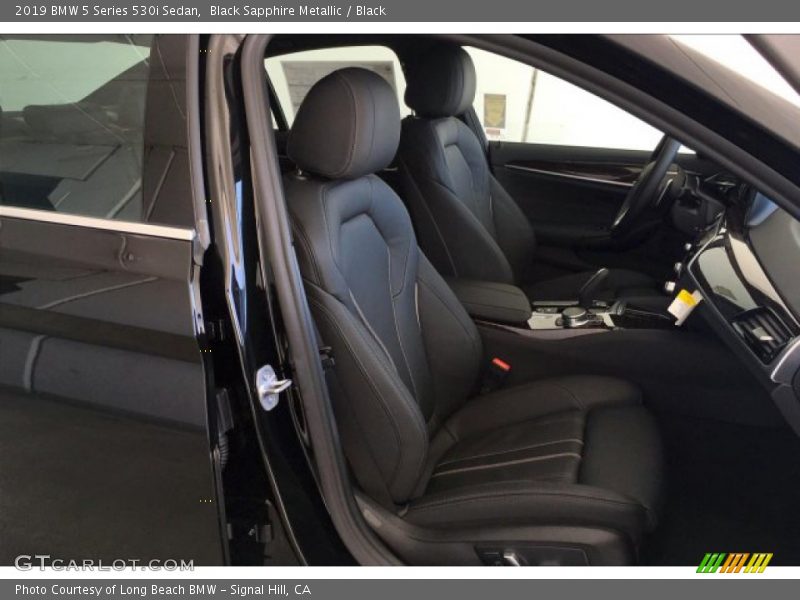 Black Sapphire Metallic / Black 2019 BMW 5 Series 530i Sedan