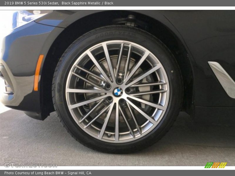 Black Sapphire Metallic / Black 2019 BMW 5 Series 530i Sedan