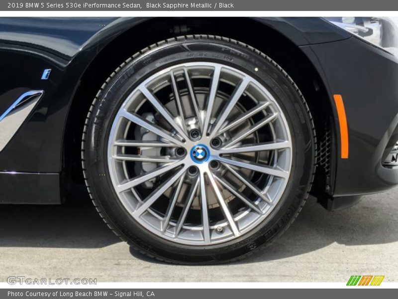  2019 5 Series 530e iPerformance Sedan Wheel