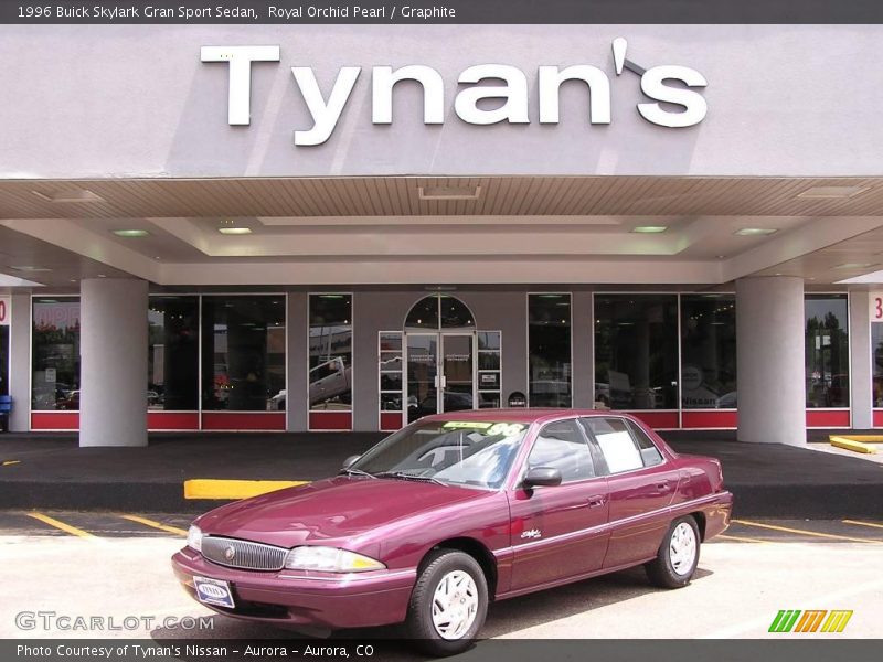 Royal Orchid Pearl / Graphite 1996 Buick Skylark Gran Sport Sedan