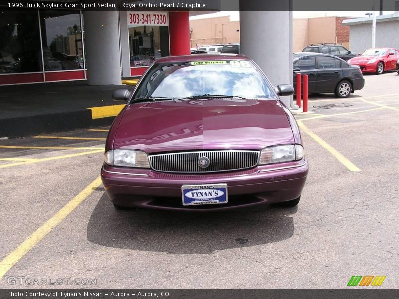 Royal Orchid Pearl / Graphite 1996 Buick Skylark Gran Sport Sedan