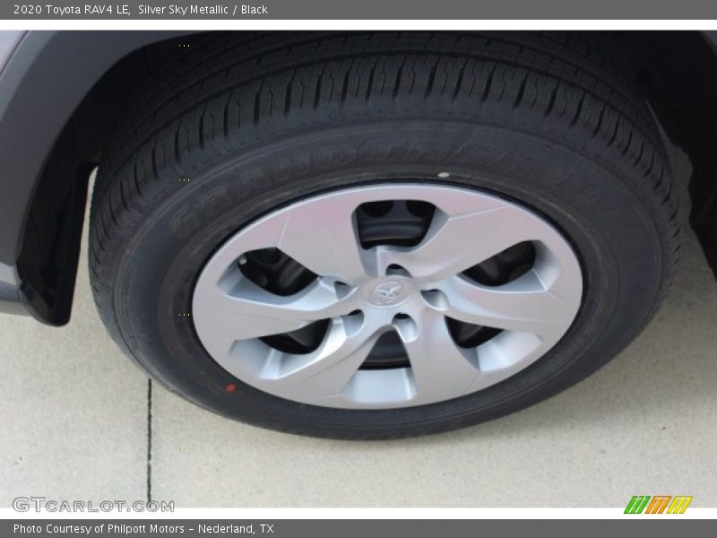 Silver Sky Metallic / Black 2020 Toyota RAV4 LE