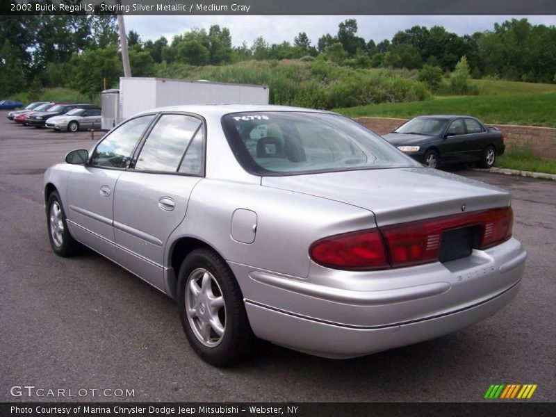 Sterling Silver Metallic / Medium Gray 2002 Buick Regal LS