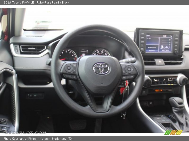 Ruby Flare Pearl / Black 2019 Toyota RAV4 LE