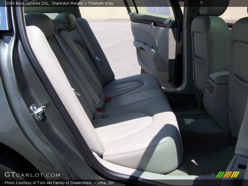 Sharkskin Metallic / Titanium Gray 2006 Buick Lucerne CXL