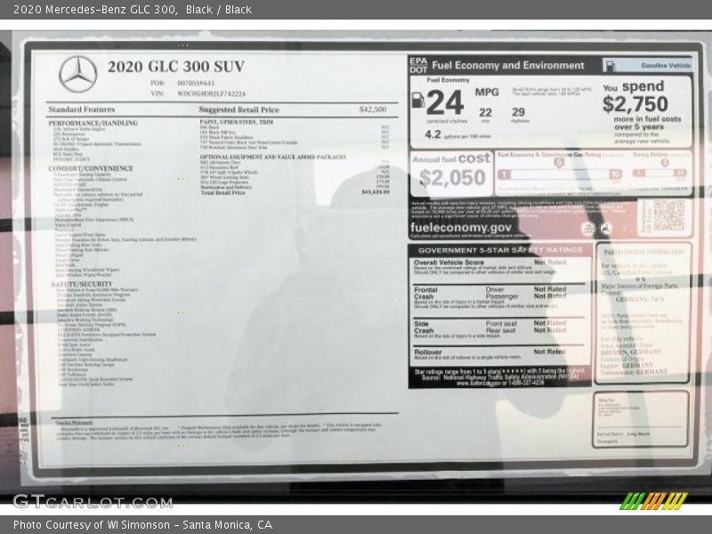 Black / Black 2020 Mercedes-Benz GLC 300