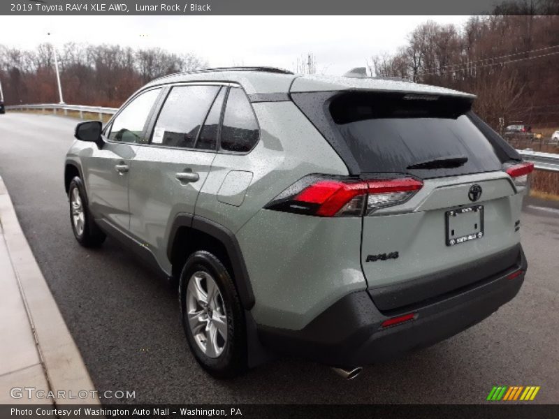 Lunar Rock / Black 2019 Toyota RAV4 XLE AWD