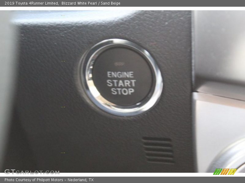 Blizzard White Pearl / Sand Beige 2019 Toyota 4Runner Limited