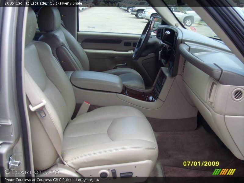 Quicksilver / Shale 2005 Cadillac Escalade
