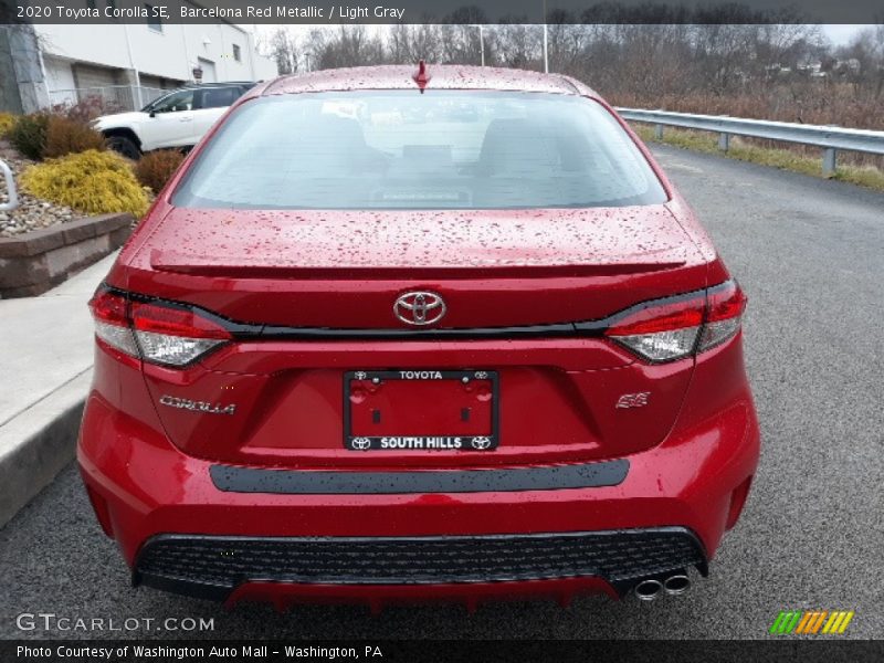 Barcelona Red Metallic / Light Gray 2020 Toyota Corolla SE