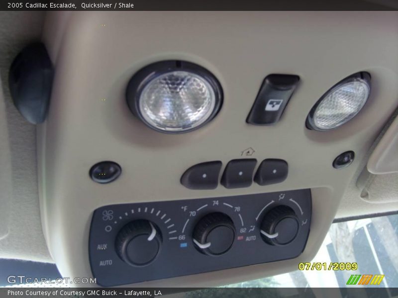 Quicksilver / Shale 2005 Cadillac Escalade