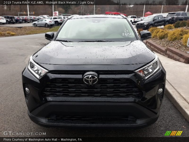 Midnight Black Metallic / Light Gray 2019 Toyota RAV4 XLE AWD