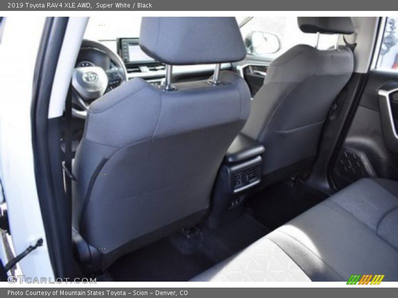 Super White / Black 2019 Toyota RAV4 XLE AWD
