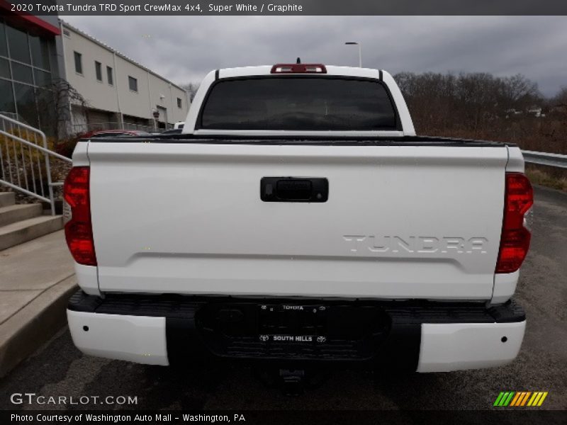 Super White / Graphite 2020 Toyota Tundra TRD Sport CrewMax 4x4