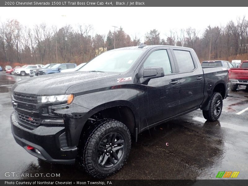 Front 3/4 View of 2020 Silverado 1500 LT Trail Boss Crew Cab 4x4