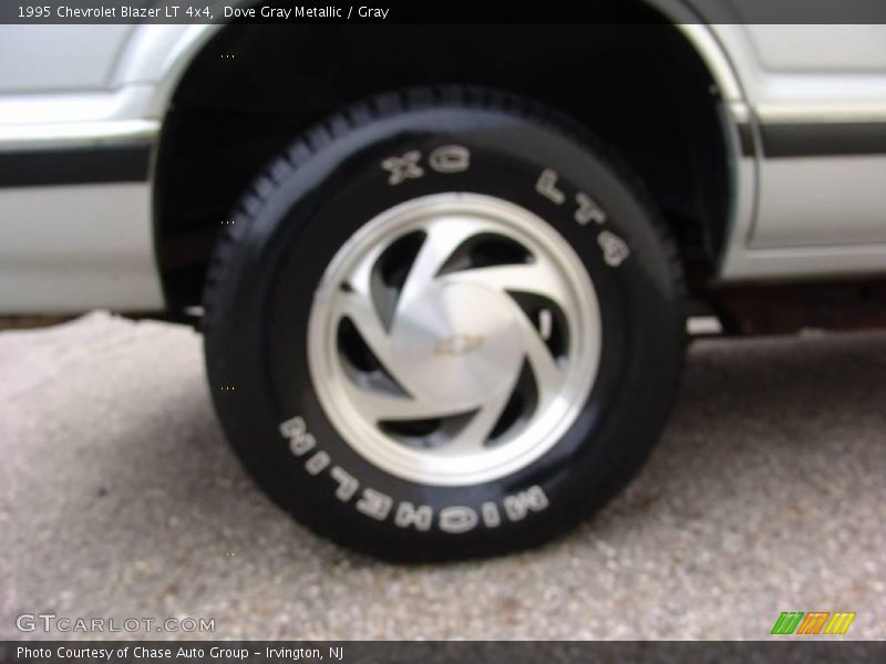 Dove Gray Metallic / Gray 1995 Chevrolet Blazer LT 4x4
