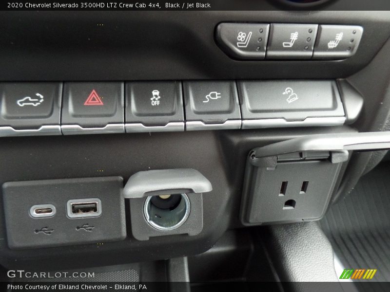 Controls of 2020 Silverado 3500HD LTZ Crew Cab 4x4